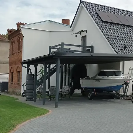 Haus Beim Schloss Apartment Woldegk